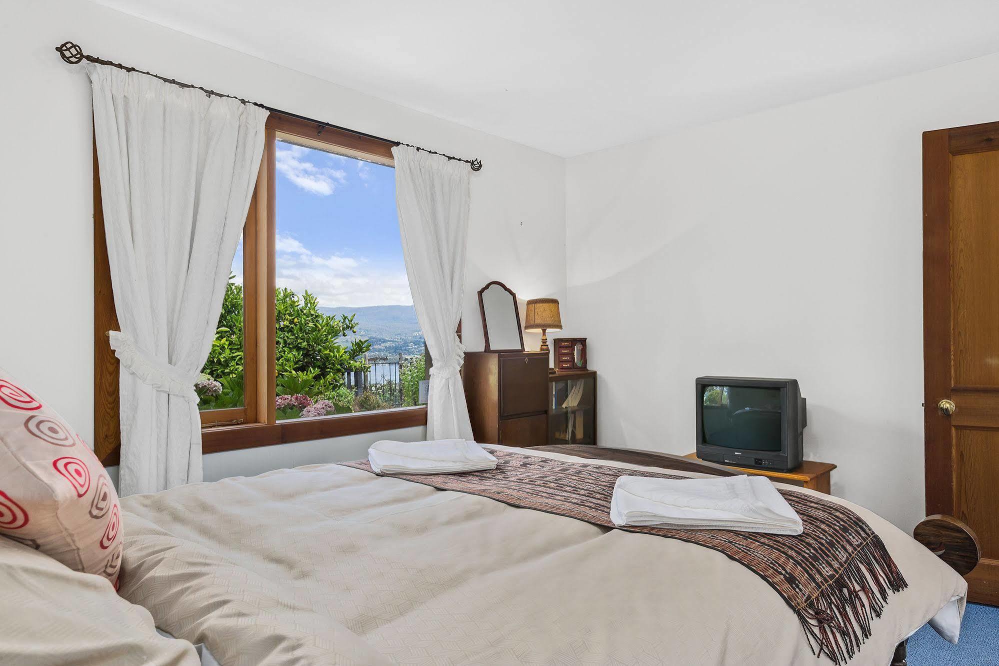 Brightwater Bed And Breakfast Tinderbox Exterior foto